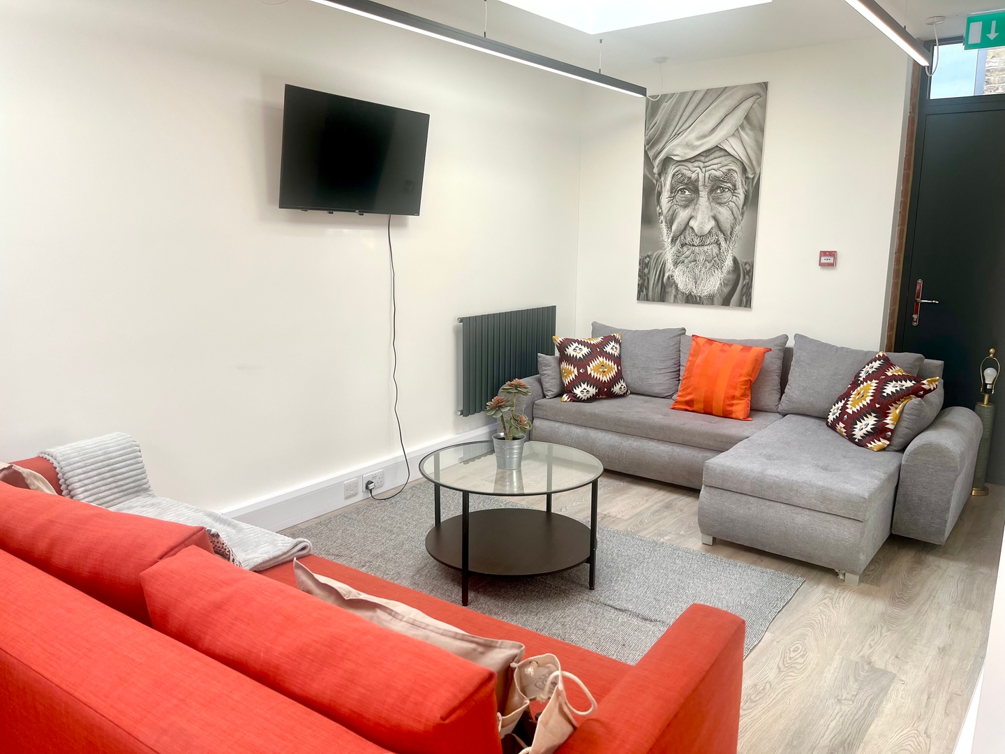 Shoreditch Apartments by PrimeCityHosts F11 6 primecityhosts.com