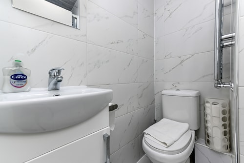 Tottenham Flats by PrimeCityHosts 1F 10 primecityhosts.com