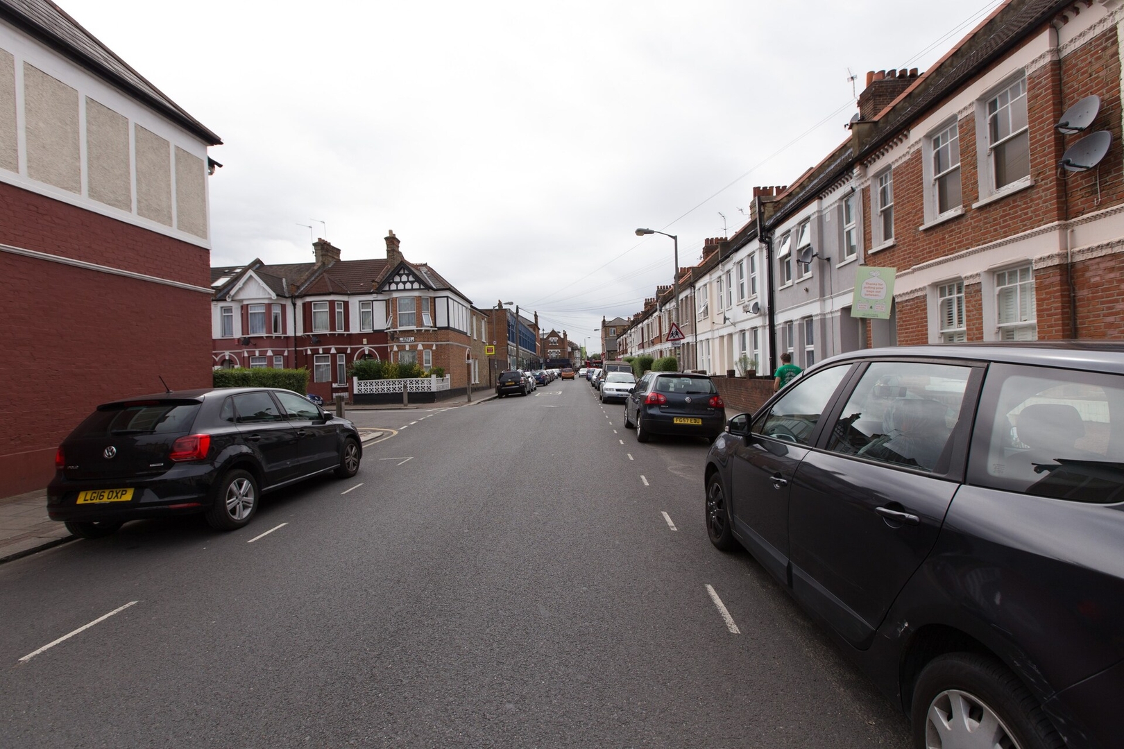 Tooting Broadway Rooms by PrimeCityHosts R1 6 primecityhosts.com