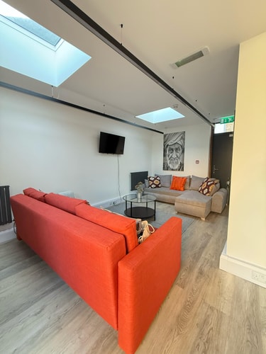 Shoreditch Apartments by PrimeCityHosts F11 4 primecityhosts.com