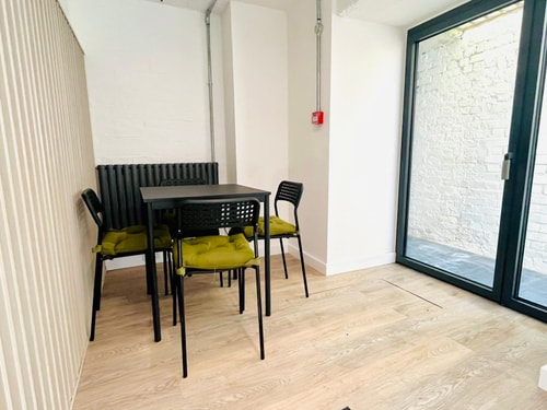 Shoreditch Studio by PrimeCityHosts F10 6 primecityhosts.com