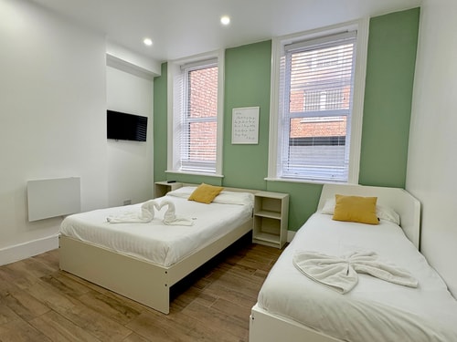 Charlotte Street Family Rooms by News Hotel B1 3 primecityhosts.com