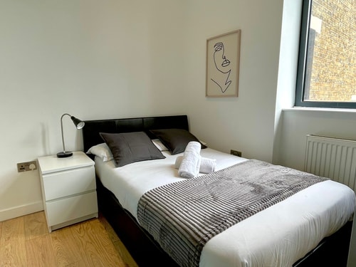 Shoreditch Apartments by PrimeCityHosts F4 11 primecityhosts.com