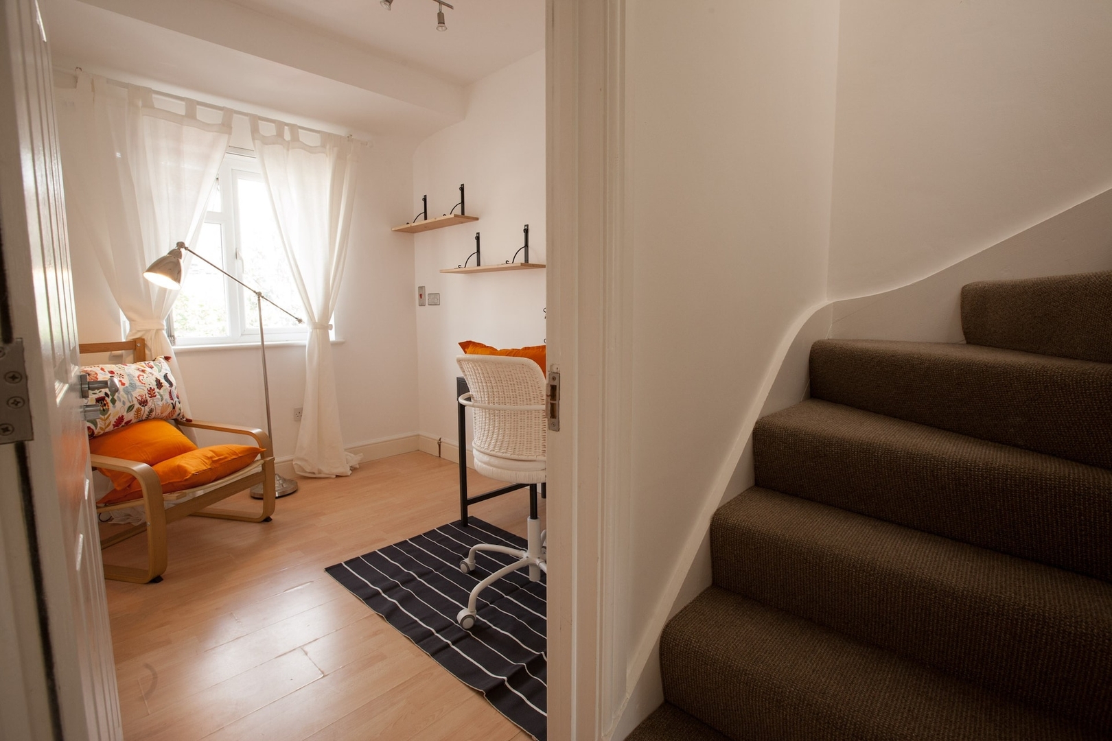 Tooting Studios by PrimeCityHosts S2 2 primecityhosts.com