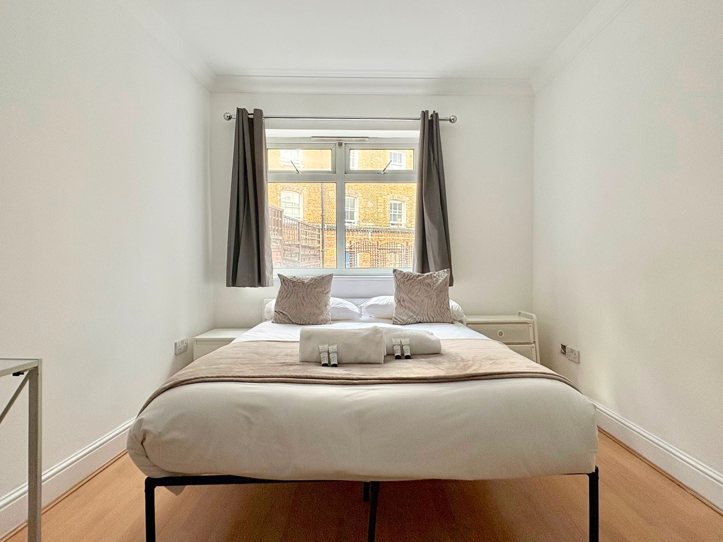 Islington 2 bedroom terrace Apartment by PrimeCityHosts 19 primecityhosts.com