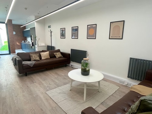 Shoreditch Apartments by PrimeCityHosts F11 8 primecityhosts.com