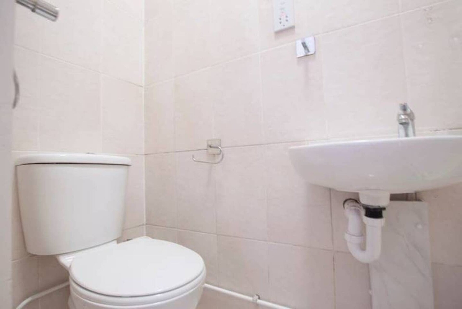 Tooting Broadway Rooms by PrimeCityHosts R7 1 primecityhosts.com