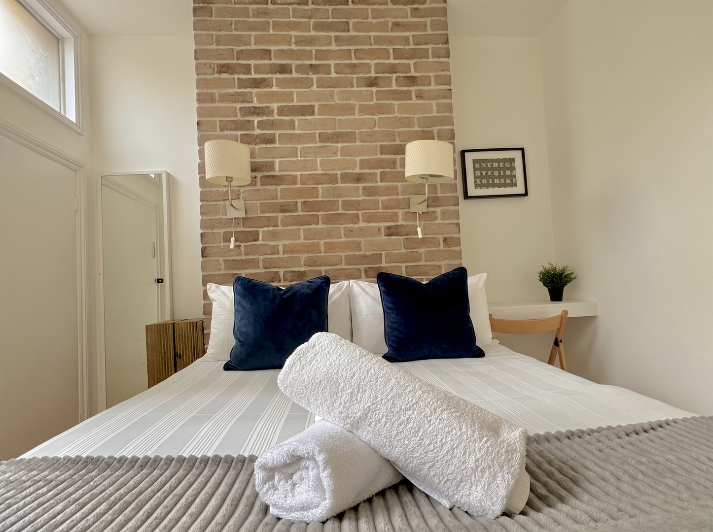 Clerkenwell Apartments by PrimeCityHosts F1 2 primecityhosts.com