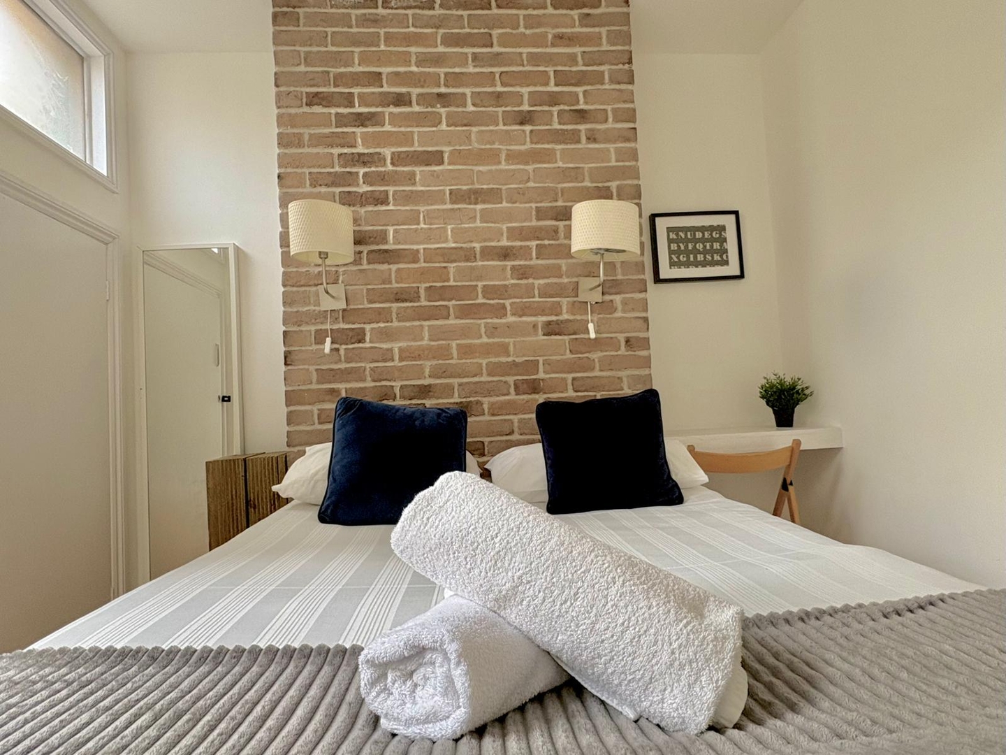 Clerkenwell Apartments by PrimeCityHosts F1 2 primecityhosts.com