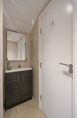 Charlotte Street Rooms by News Hotel R7 4 primecityhosts.com