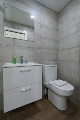 Charlotte Street Family Rooms by News Hotel B1 4 primecityhosts.com