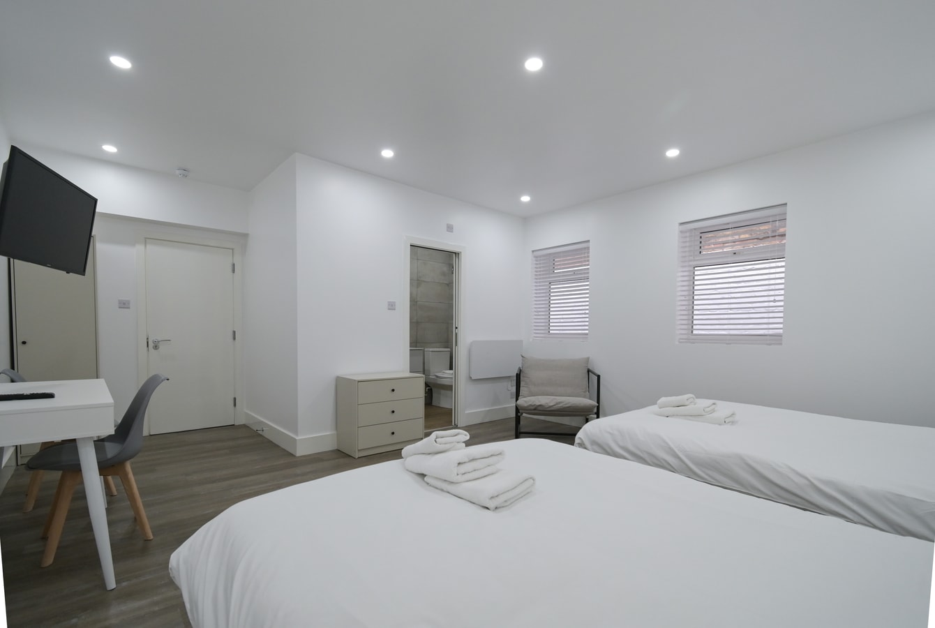 Charlotte Street Family Rooms by News Hotel B2 2 primecityhosts.com