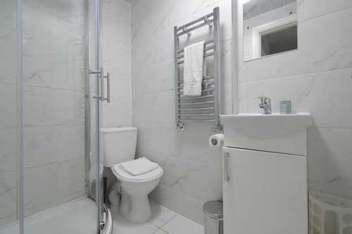 Tottenham Flats by PrimeCityHosts 3F 9 primecityhosts.com