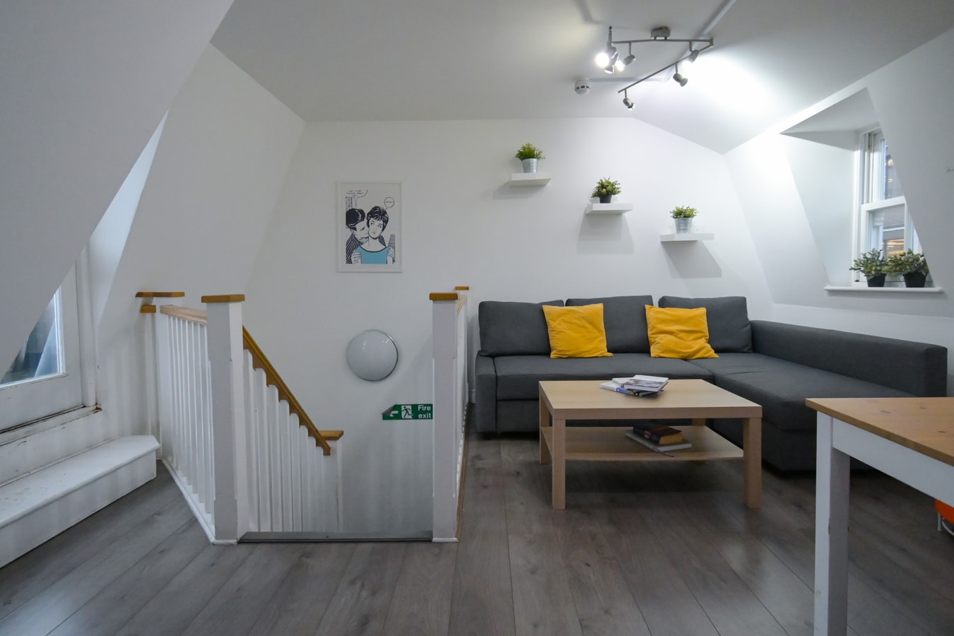 Tottenham Flats by PrimeCityHosts 3F 13 primecityhosts.com