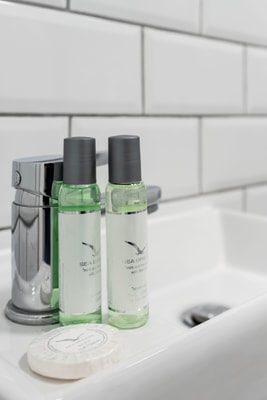 Shoreditch Studio by PrimeCityHosts F9 16 primecityhosts.com