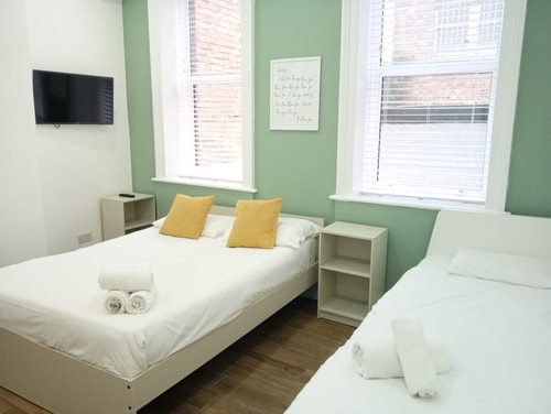 Charlotte Street Family Rooms by News Hotel B1 2 primecityhosts.com