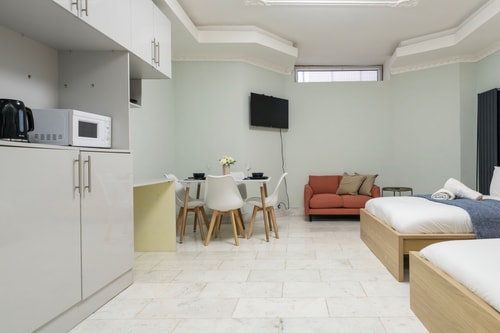 Finchley Road Studios by PrimeCityHosts - S4 18 primecityhosts.com