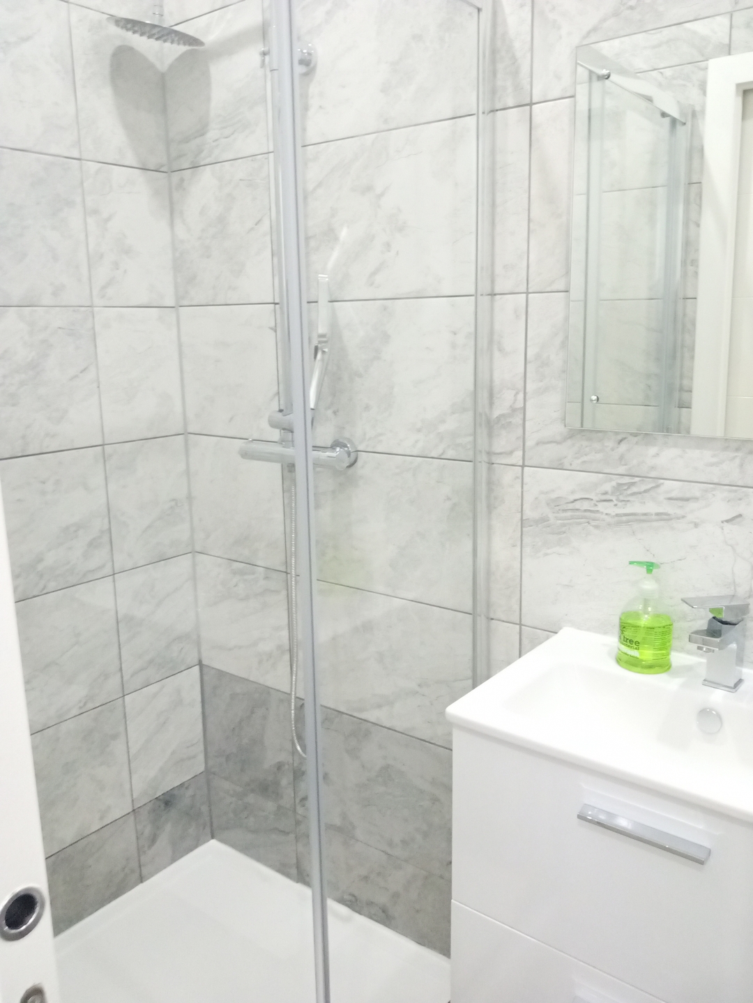 Charlotte Street Family Rooms by News Hotel B1 9 primecityhosts.com