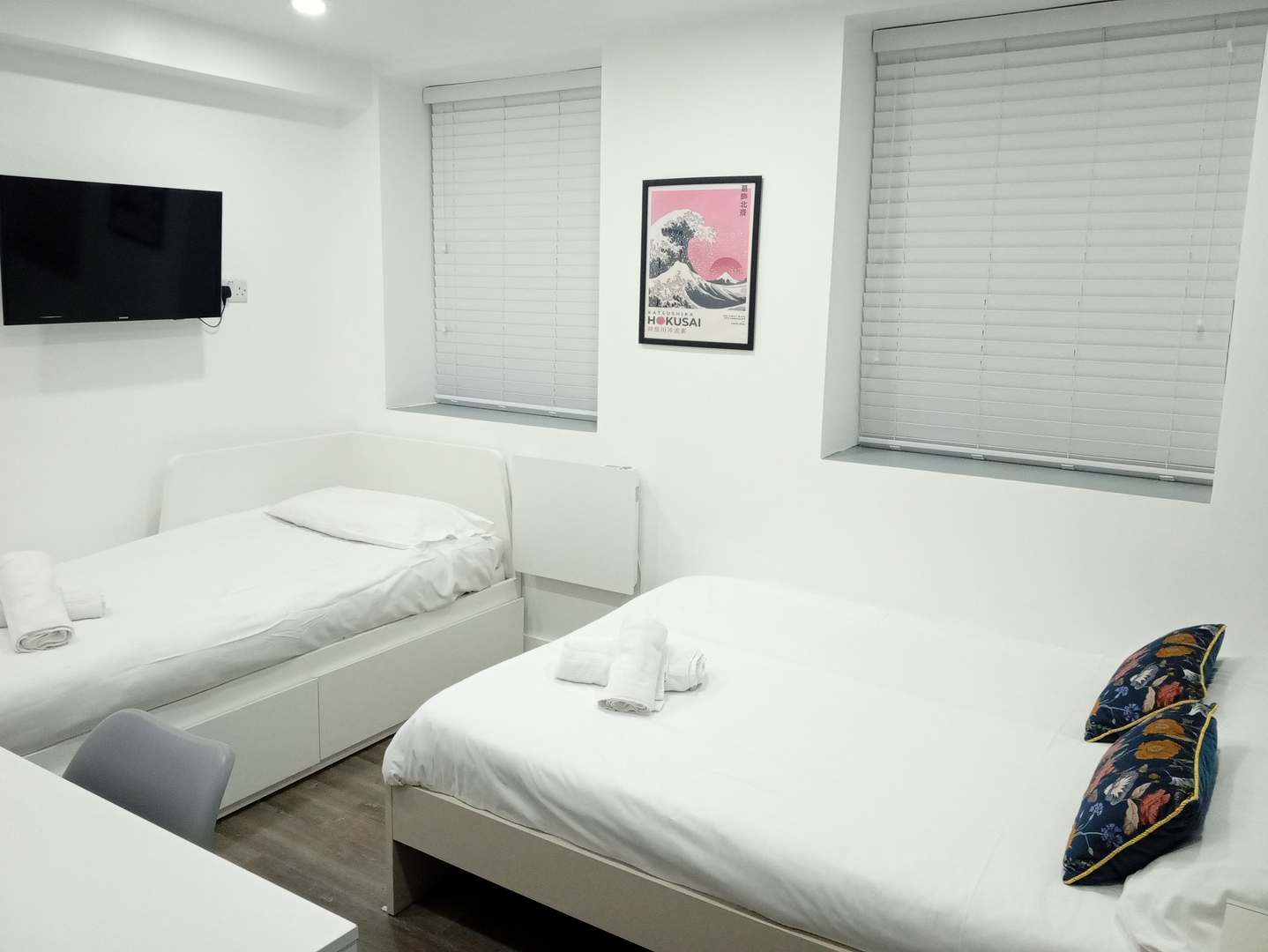 Charlotte Street Family Rooms by News Hotel B3 1 primecityhosts.com