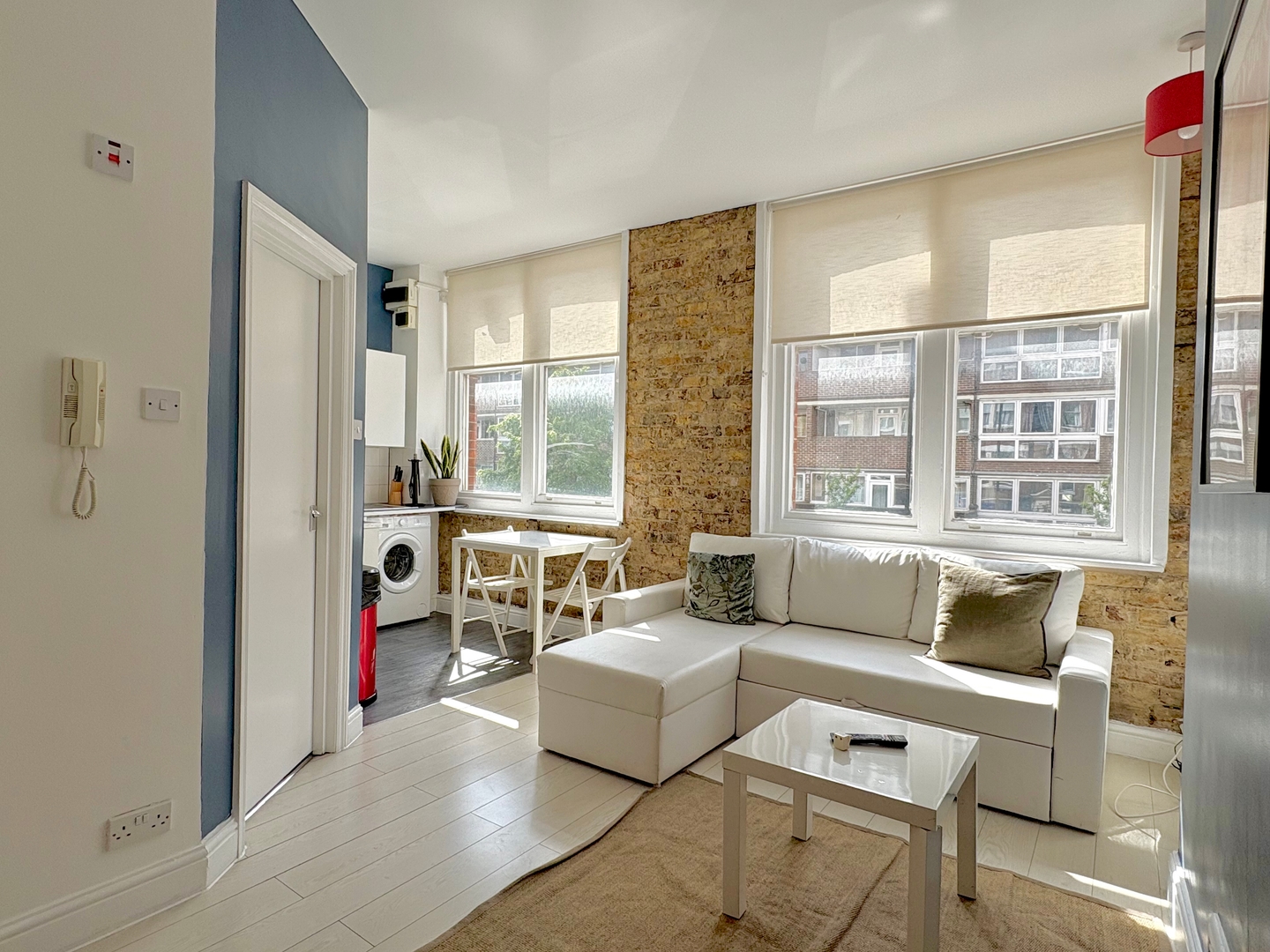 Clerkenwell Apartments by PrimeCityHosts F1 6 primecityhosts.com