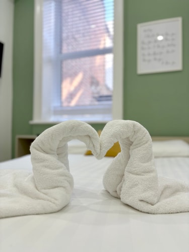 Charlotte Street Family Rooms by News Hotel B1 7 primecityhosts.com