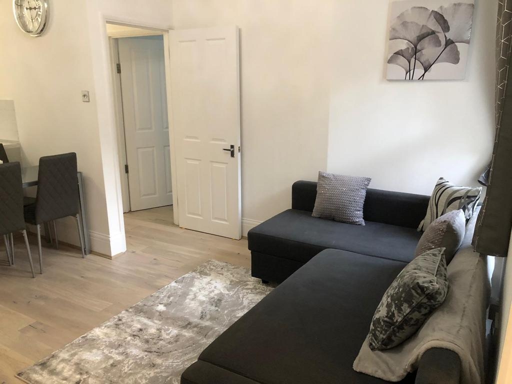 Paddington Apartments by PrimeCityHosts F1 4 primecityhosts.com