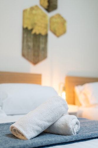 Finchley Road Apartment by PrimeCityHosts - F2 18 primecityhosts.com