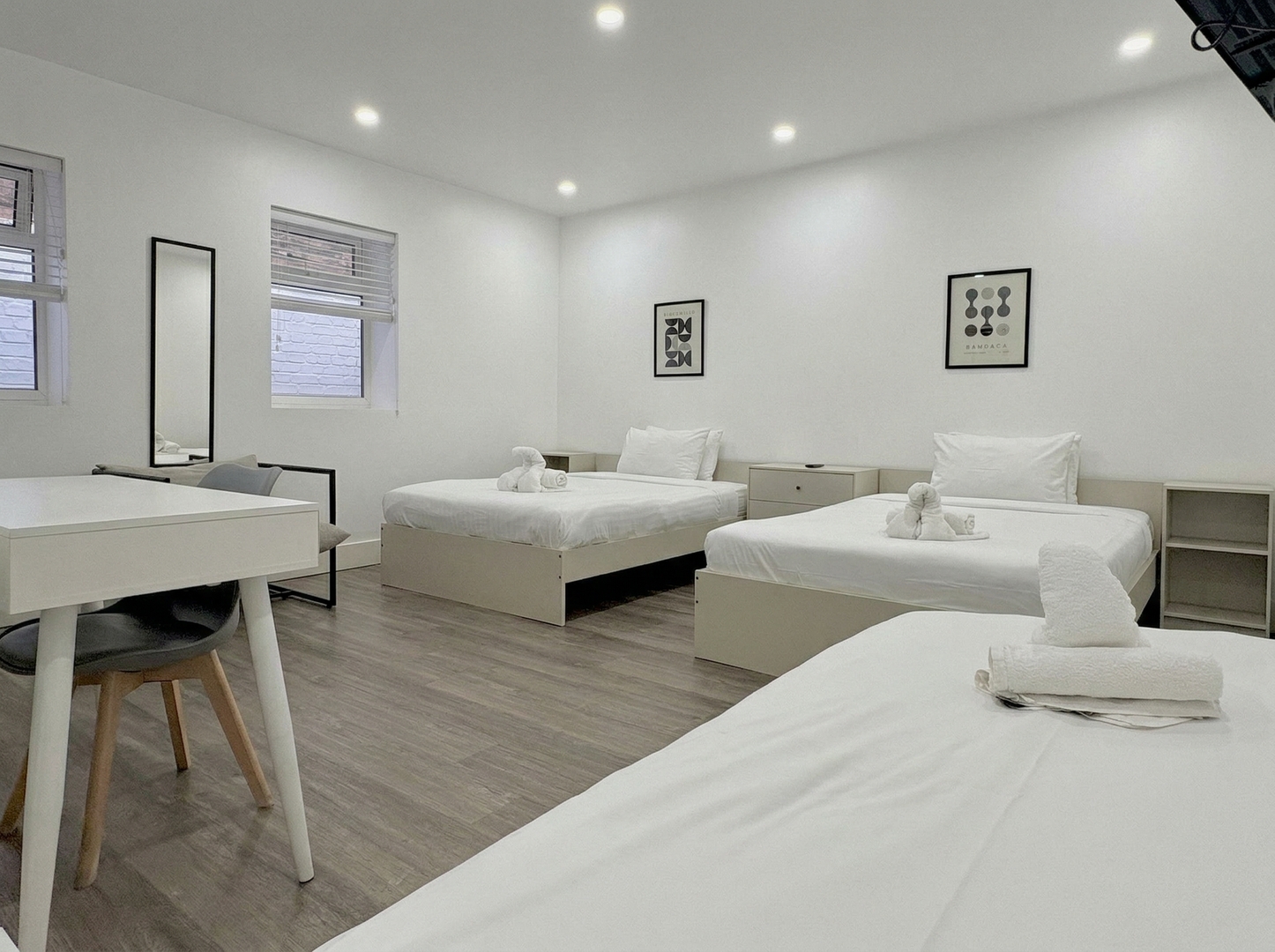 Charlotte Street Family Rooms by News Hotel B2 1 primecityhosts.com