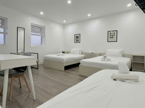 Charlotte Street Family Rooms by News Hotel B2 1 primecityhosts.com