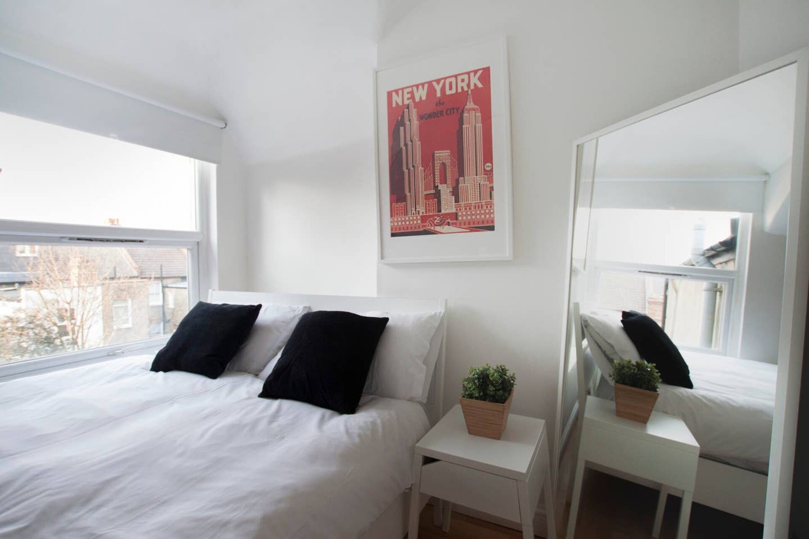 Tooting Broadway Rooms by PrimeCityHosts R8 1 primecityhosts.com