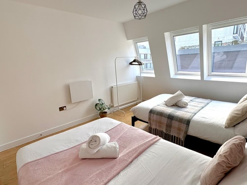 Shoreditch Apartments by PrimeCityHosts F8 1 primecityhosts.com