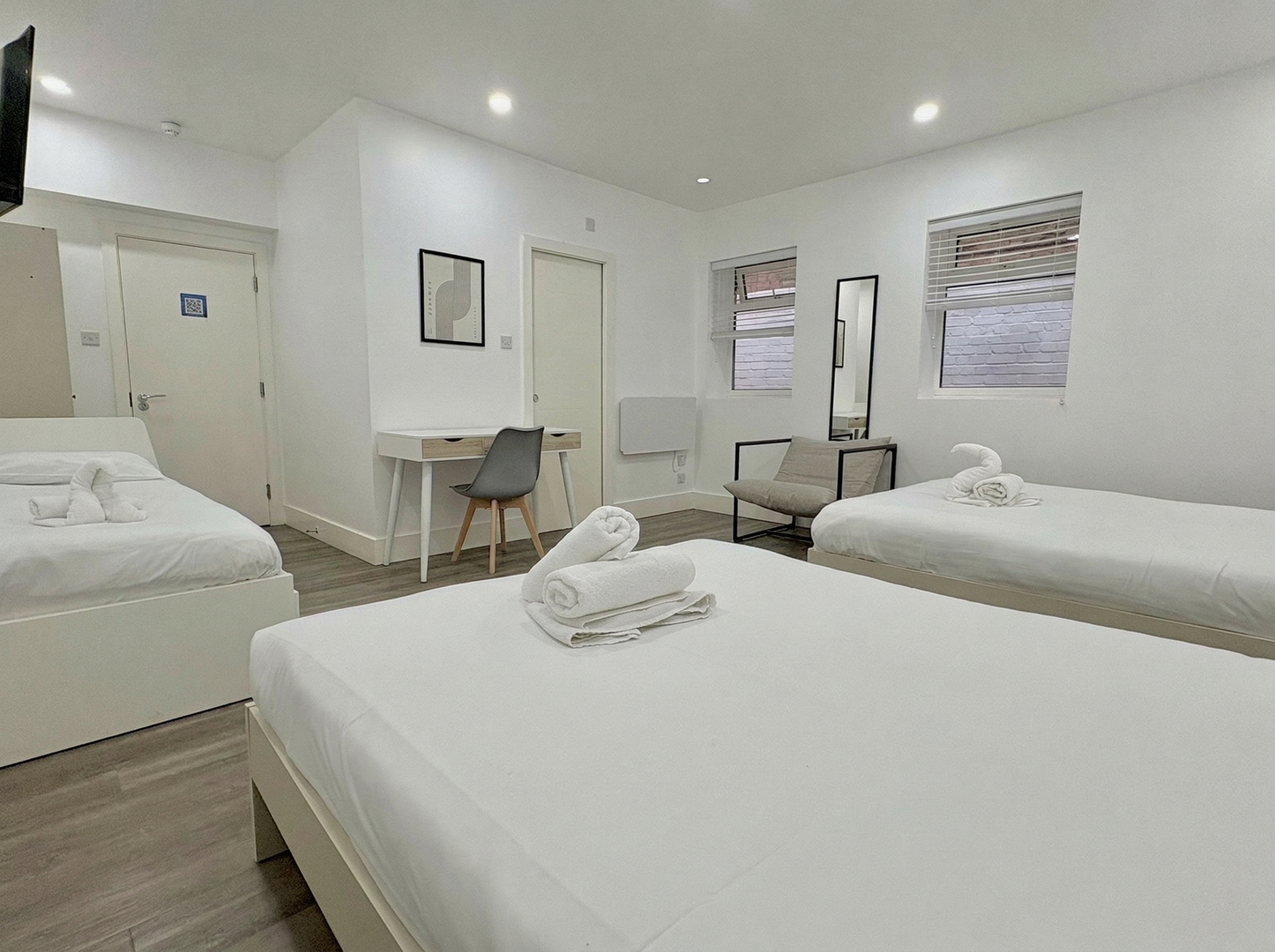 Charlotte Street Family Rooms by News Hotel B2 9 primecityhosts.com