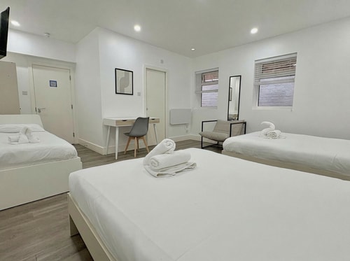 Charlotte Street Family Rooms by News Hotel B2 9 primecityhosts.com