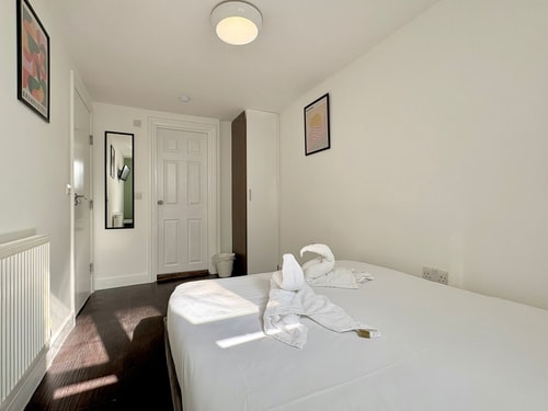 Charlotte Street Rooms by News Hotel R4 2 primecityhosts.com