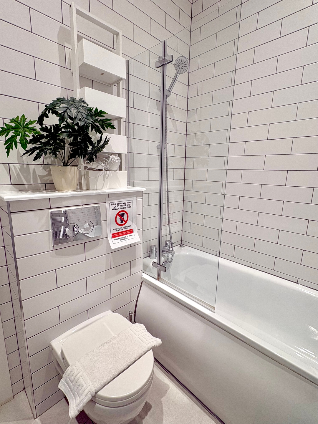 Shoreditch Apartments by PrimeCityHosts F4 16 primecityhosts.com