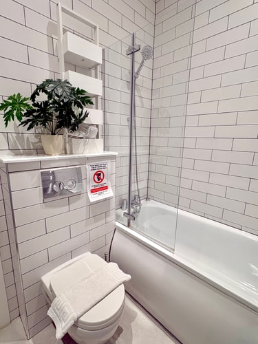 Shoreditch Apartments by PrimeCityHosts F4 16 primecityhosts.com