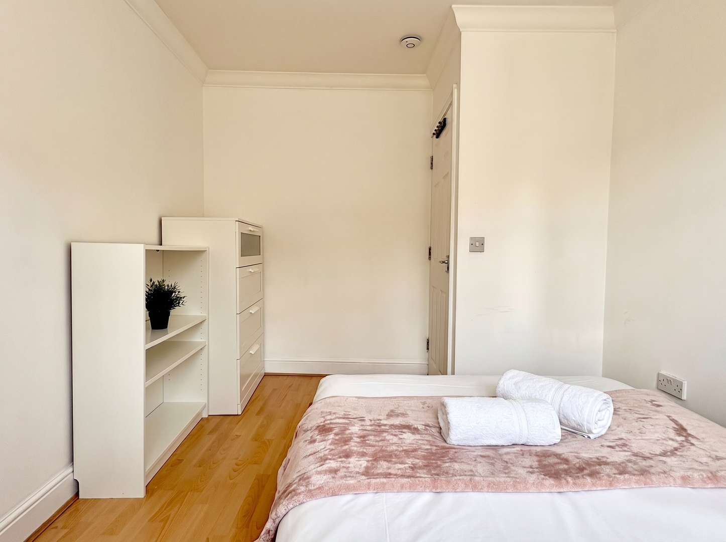 Islington Apartment by PrimeCityHosts 4 primecityhosts.com