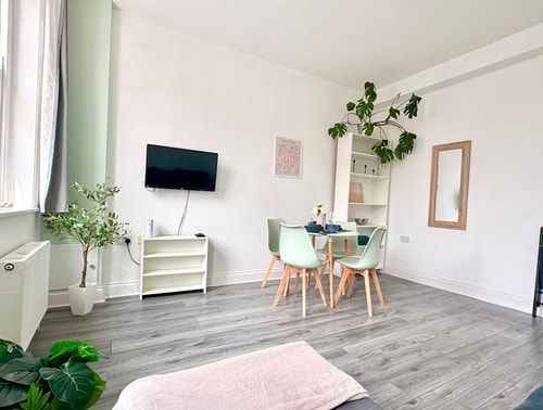 Camden Town 1 Bedroom Apartment By PrimeCItyHosts 2 primecityhosts.com