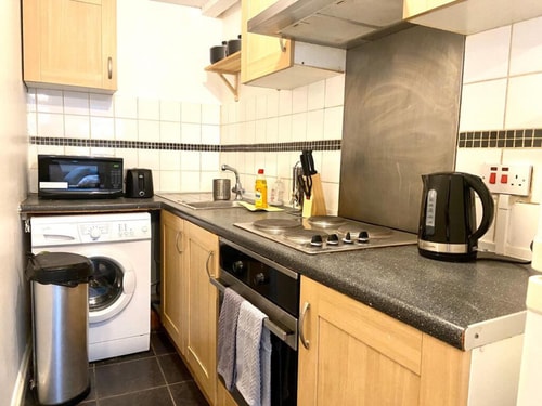 Hoxton Apartments by PrimeCityHosts FB 5 primecityhosts.com