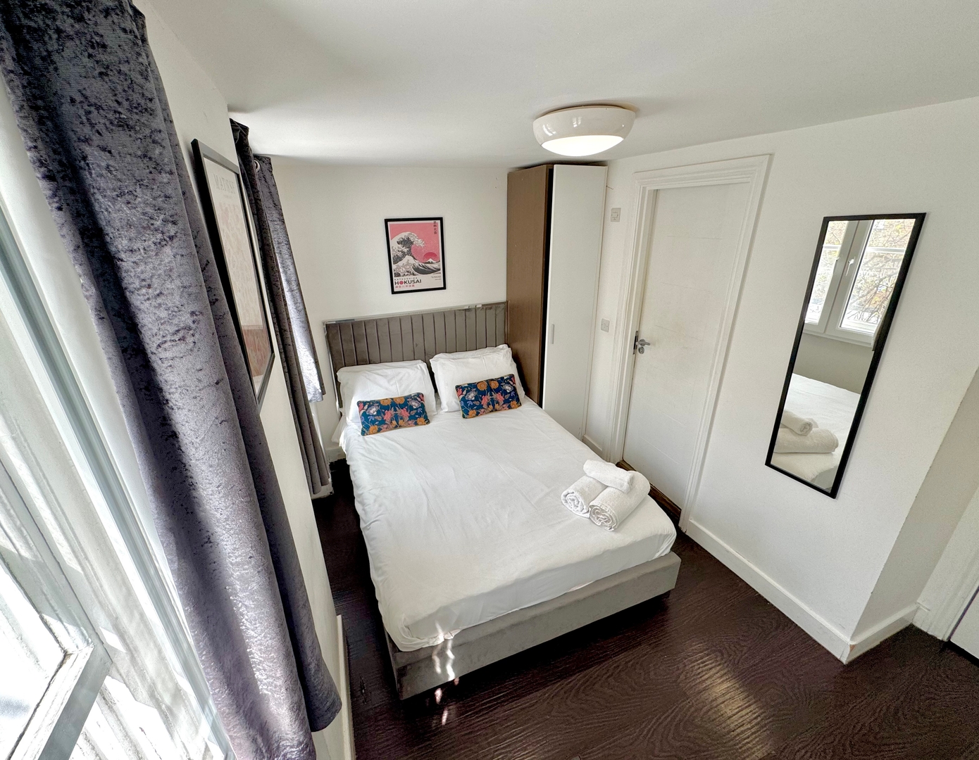 Charlotte Street Rooms by News Hotel R5 3 primecityhosts.com