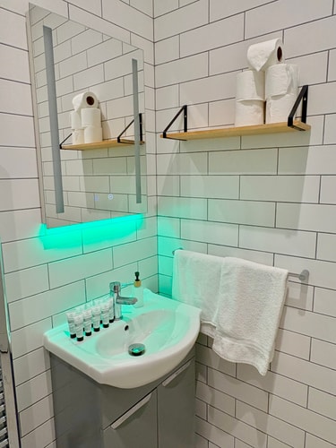 Shoreditch Apartments by PrimeCityHosts F4 15 primecityhosts.com