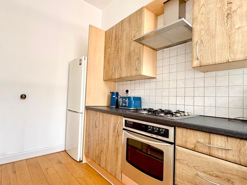 Camden Town 1 Bedroom Apartment By PrimeCItyHosts 14 primecityhosts.com