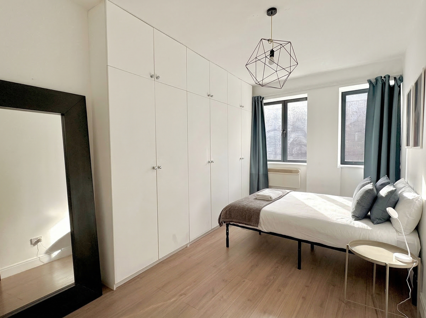 Shoreditch Apartments by PrimeCityHosts F6 3 primecityhosts.com