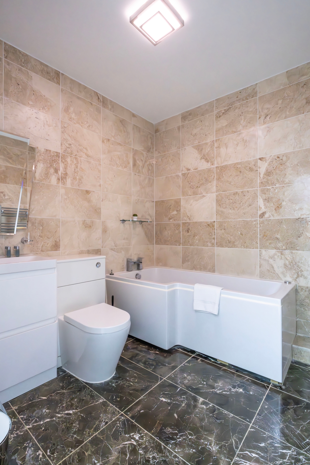 Finchley Road Studios by PrimeCityHosts - S3 17 primecityhosts.com