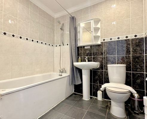 Islington 2 bedroom Apartment by PrimeCityHosts 17 primecityhosts.com