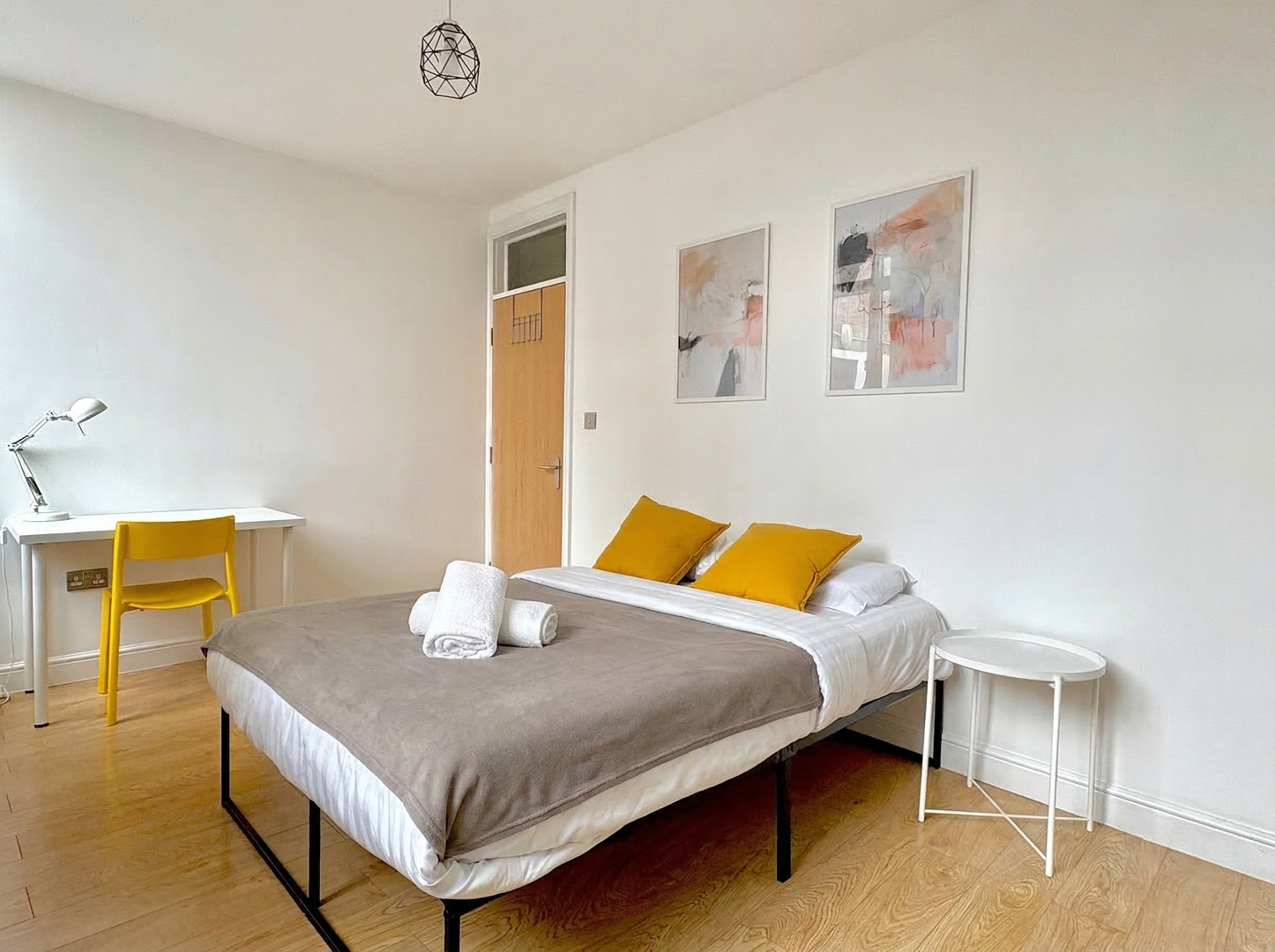 Shoreditch Apartments by PrimeCityHosts F1 4 primecityhosts.com