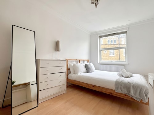 Islington 2 bedroom Apartment by PrimeCityHosts 9 primecityhosts.com