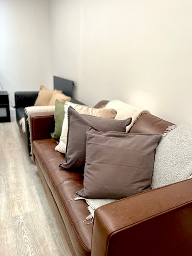 Shoreditch Studio by PrimeCityHosts F12 8 primecityhosts.com