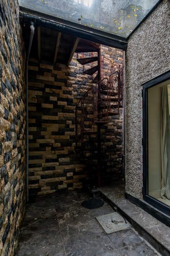 Finchley Road Studios by PrimeCityHosts - S3 10 primecityhosts.com