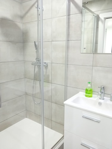 Charlotte Street Family Rooms by News Hotel B3 9 primecityhosts.com